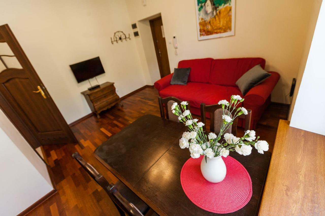 Apartament Vintage Senacka 5
